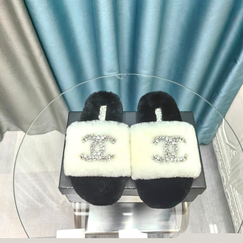 Ch*el slippers